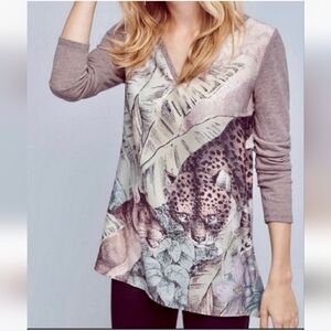 Anthropologie Akemi And Kim Fauna Leapord Cat Henley Top S